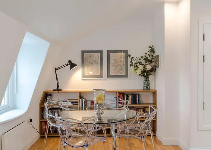 Kings Cross Two Bedroom Penthouse