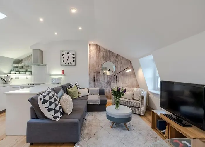Kings Cross Two Bedroom Penthouse