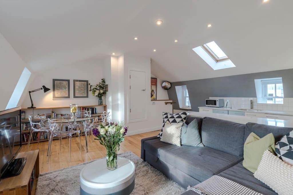 Appartamento Kings Cross Two Bedroom Penthouse *