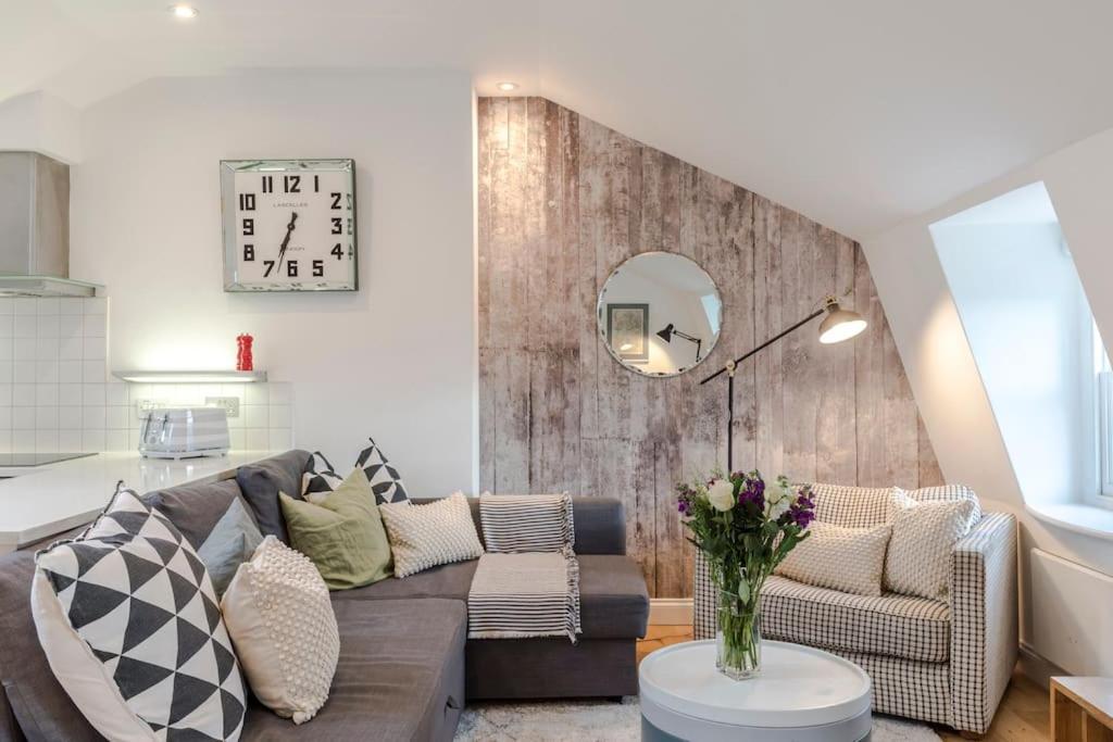 Kings Cross Two Bedroom Penthouse Appartamento *